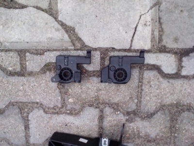 Кронштейн радиатора renault twingo iii 14- фото №1