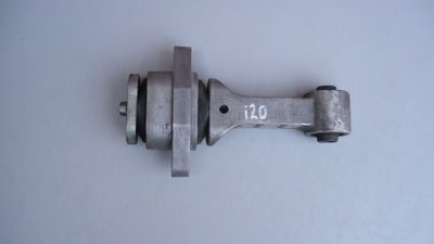 Кронштейн подушка двигуна hyundai i20 фото №1