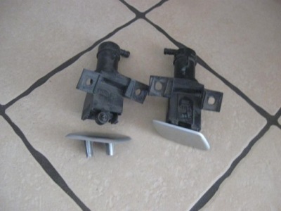 Toyota corolla e12 омивач лампи фото №1