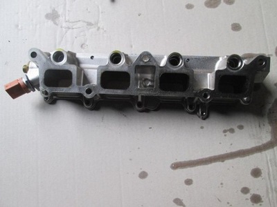 Коллектор всасывающий skoda rapid 1.4tsi фото №1