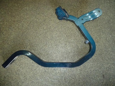 Logan sedan петля кришки багажника петлі правий фото №1