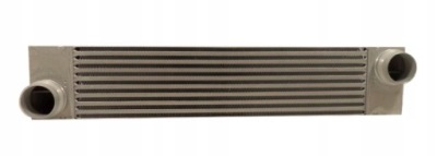 Интеркулер bmw 5 e60 535 d 2004 - 2010 фото №1
