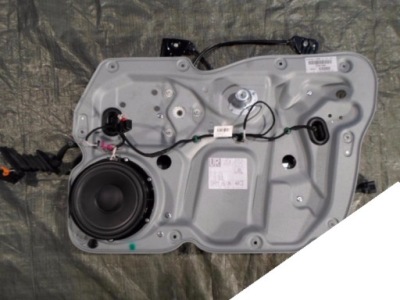 Vw touran 2011-14 r механізм скло правий перед фото №1