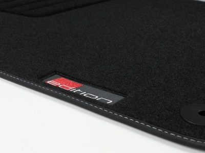 TAPIS POUR AUDI TT 8J 2006-2014 LOGO CARMAT - milautoparts-fr.ukrlive.com