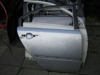 Kia magentis 06-10 двері задня праве фото №1