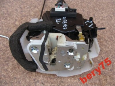 Subaru outback 10r 2,0d замок привод дверь перед фото №1