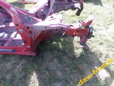 Renault megane iii coupe лонжерон чверть права блок двигуна фото №1