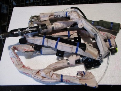 Шторка безопасности nissan navara 16r правая фото №1