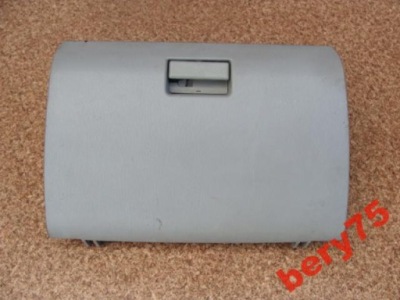 Mitsubishi pajero sport 02 полиця бардачок фото №1