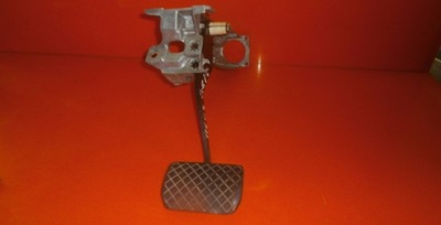 Педаль тормоза +кронштейн audi a6 c4 2.8 v6 автоматическая коробка передач фото №1