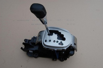 Домкрат переключения передач toyota yaris 2013 1.3 vvti фото №1