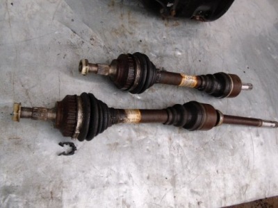 Xsara picasso 1.6 8 приводной вал шарнир правая длинная abs фото №1