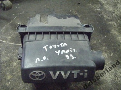 Toyota yaris 1.0 99r корпус фільтра повітря фото №1