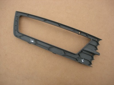 Решётка бампера r skoda rapid 5ja807682 w-wa фото №1