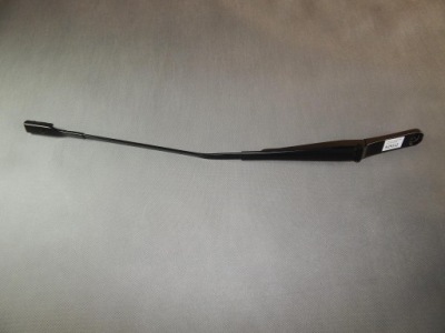 Audi s5 f5 важіль двірники праве 8w6955406 фото №1