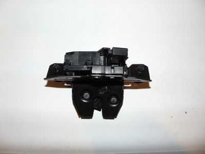 Замок кришки багажника orginał opel adam 2012- фото №1