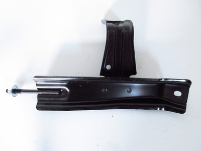 Yaris iii гибрид кронштейн аккумулятор фото №1