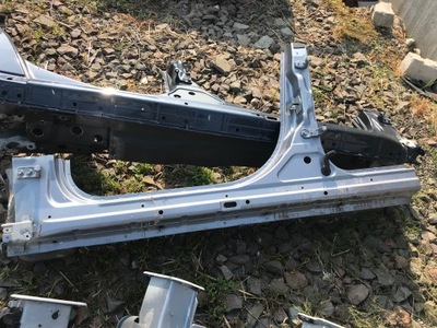 Opel signum порог левый правый фото №1