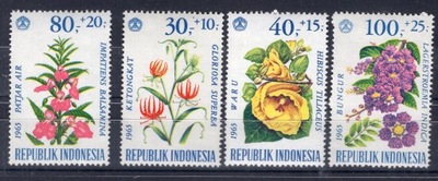 AT1809 Indonezja Mi 499 - 502 ** kwiaty