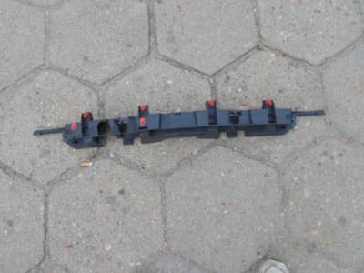 Напрямна бампера opel astra iv j 13264477 фото №1