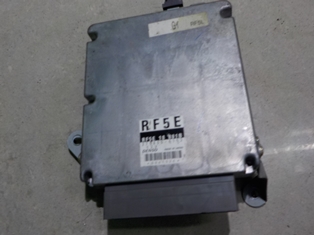Mazda 6 бортовий комп'ютер блок керування rf5e фото №1
