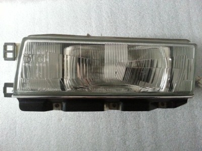 Фара toyota corolla liftback 87-92 le. фото №1