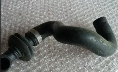 Audi a8 d3 труба wąż радиатора 4e1819672a фото №1