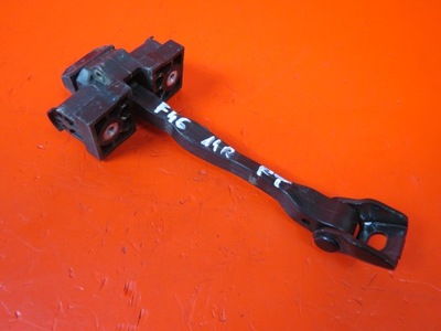 Bmw 2 f46 ограничитель дверь правый задняя 2014r фото №1