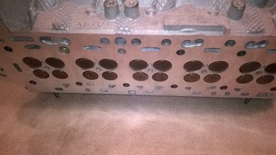 VOLVO WITH 30777365 CYLINDER HEAD - milautoparts-fr.ukrlive.com