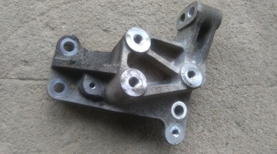 Nissan pixo 1.0 b кронштейн кронштейн фото №1