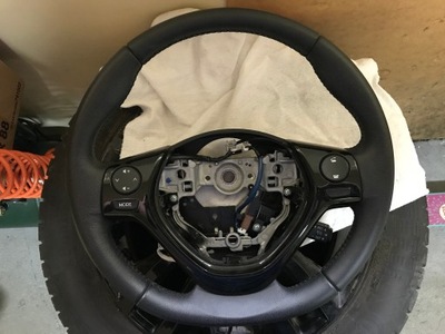 TOYOTA AYGO 2018R STEERING WHEEL GOOD CONDITION - milautoparts-fr.ukrlive.com