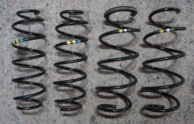 Пружини alfa romeo giulietta 1,4t оригінал фото №1