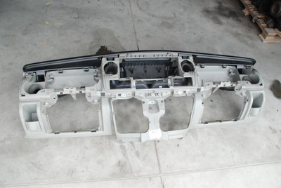 Renault master ii 06r. консоль , панель приладів rozdzielcz фото №1