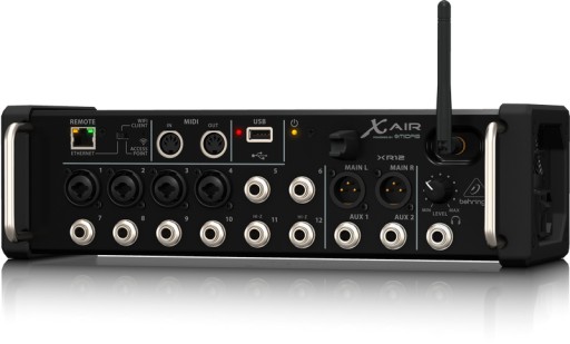 12-канальный микшер Behringer XR12