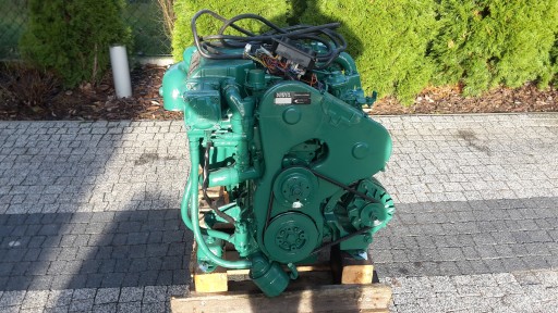 Дизельный двигатель Volvo Penta TMD 22 85 л.с... другой