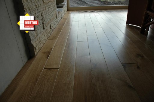 Дубовый паркет Доска Solid Oak 40х10см толщина 22мм III