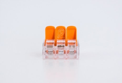 25x БЫСТРОСОЕДИНИТЕЛЬ WAGO 221-413 3x0,14-4 РАЗЪЕМ