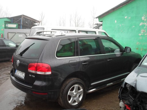 ДВЕРЬ ПЕРЕДНЯЯ ПРАВАЯ VW TOUAREG 2004 LC9Z