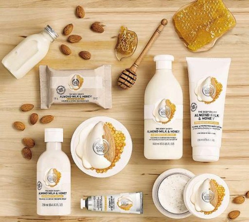 THE BODY SHOP Peeling Mleko Migdałowe ALMOND MILK & HONEY BODY SRUB