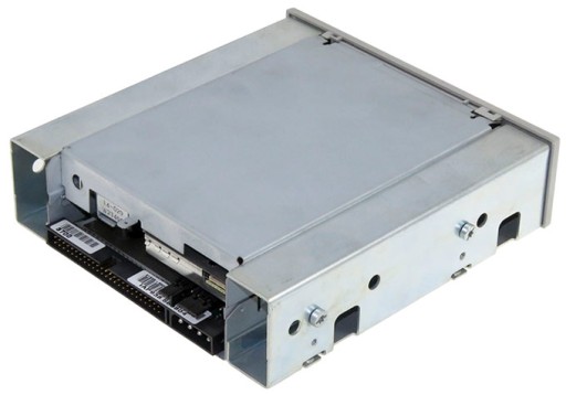 ЛЕНТОЧНЫЙ накопитель HP C1528K SUREESTORE DAT8 4/8 ГБ SCSI 50p