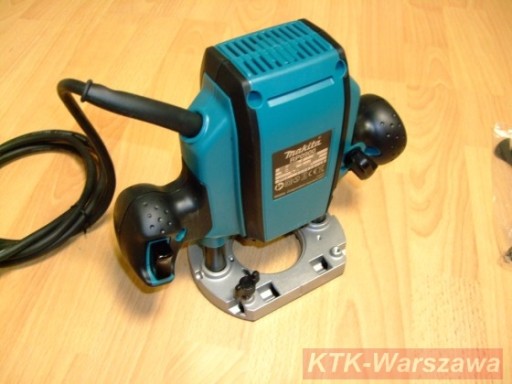 Фрезерный станок MAKITA RP0900 - 900Вт - 8мм