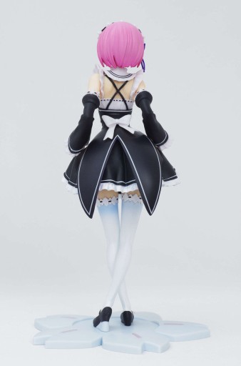 FIGURKA Anime Re Zero Ram Curtsey Premium SEGA Rem