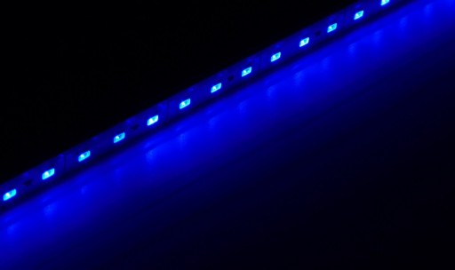 Świetlówka LED PLANT BLUE do roślin akwarium 140cm