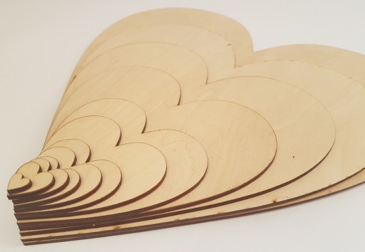 SCRAPKI SERCA serduszka drewniane 4,5 cm 25 szt
