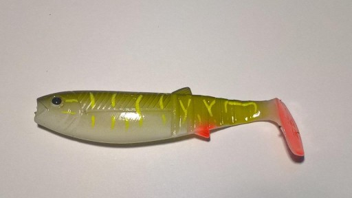 SAVAGE GEAR CANNIBAL SHAD 8cm 5g Pike