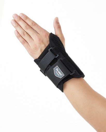 STABILIZATOR NADGARSTKA USZTYWNIACZ SZYNA orteza M