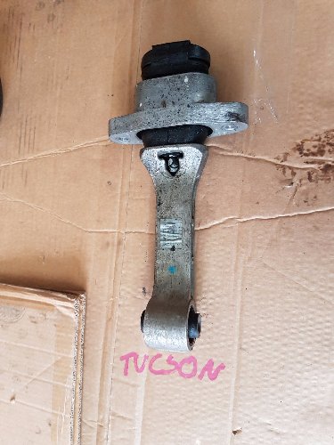 Łapa Wspornik Skrzyni Biegów Hyundai Tucson II 15r