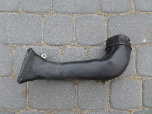 Dolot rura filtr powietrza Avensis D4d T25 1AD