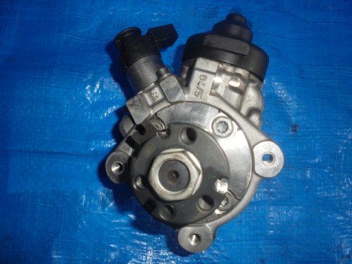 POMPA WTRYSKOWA AUDI 2.0 TDI 03L130755D