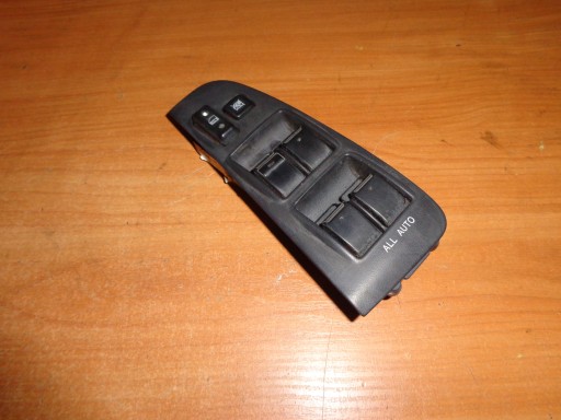 AVENSIS T25 LIFT PANEL SZYB PRZEŁĄCZNIKI PRZYCISKI